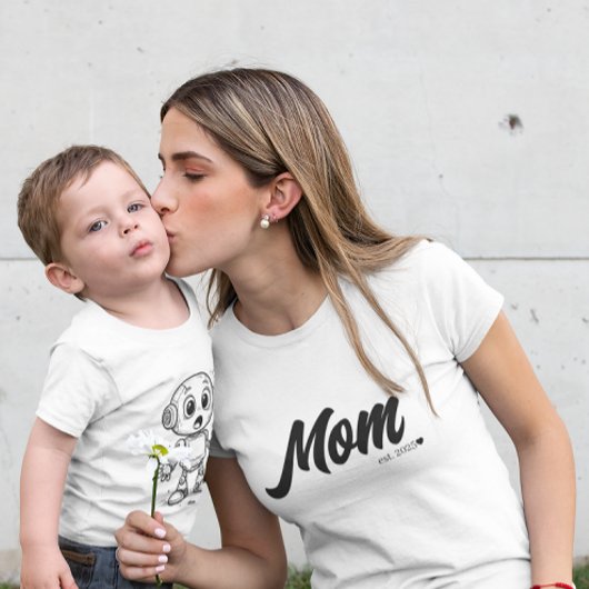 Moeder Oprichtingsjaar Zwart Script Hart | Maatwer T-shirt
