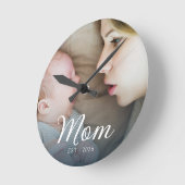 Moeder Oprichtte Witte Script Foto Ronde Klok (Hoek)
