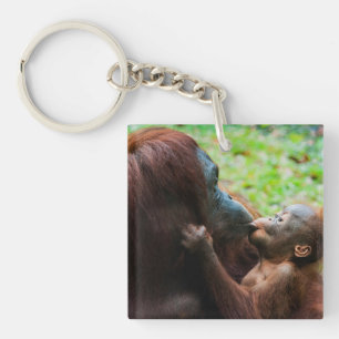 Moeder orang-oetan met baby sleutelhanger
