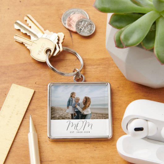 Moeder Richtte Modern Zwarte Script Foto Wit Sleutelhanger (Bureau)