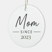 Moeder Sinds Gepersonaliseerd Jaar Handgeschreven Keramisch Ornament (Links)
