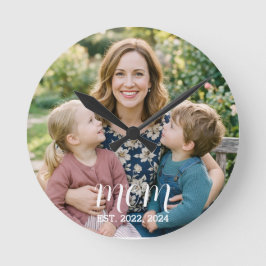 Moeder Stelde Moderne Witte Script Foto Op Ronde Klok