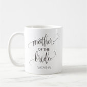Moeder van de Bride Calligraphy Wedding Gift Koffiemok (Links)
