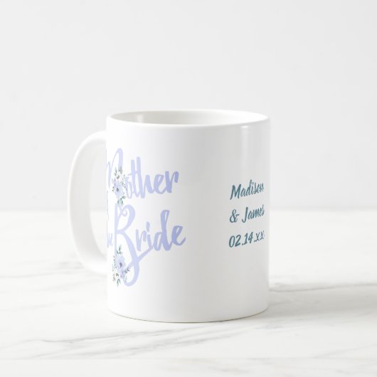 Moeder van de Bride Floral Letter Custom Wedding Koffiemok (Voorkant links)