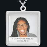 Moeder van de bruid Foto Memorial Wedding Day Zilver Vergulden Ketting<br><div class="desc">Draag deze prachtige Moeder van de Bruid foto gedenkteken ketting op uw trouwdag om de liefde die u gedeeld met haar te voelen en houd haar dicht op uw speciale dag. Voeg uw eigen speciale tekst toe,  of gebruik de tekst zoals weergegeven.</div>