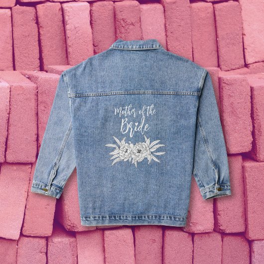 Moeder van de bruid typografie bloemige trouwjurk  denim jacket