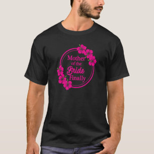 Moeder van de bruid, uiteindelijk bruiloft, heeft t-shirt