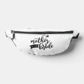 Moeder van de bruid Zwarte Tekst op Witte Fanny Pa Heuptasje (Liggend)