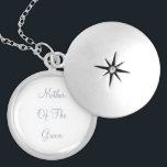 Moeder van de bruidegom stoffige blauwe bruiloft c locket ketting<br><div class="desc">Ontworpen met aangepaste tekst "Moeder van de bruidegom" in populair stoffig blauw,  dit is perfect,  eenvoudig en stijlvol cadeau of feestgunst voor de moeder van de bruidegom. U kunt de tekst of kleur voor een ander evenement of ontvanger veranderen zoals u wenst!</div>