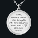 Moeder van de Gift van het Huwelijk van de Bruid Zilver Vergulden Ketting<br><div class="desc">Mooie en klassieke gift voor de Moeder van de BRUID van Bruidegom gepersonaliseerd met de Moeder van de naam van de Bruid,  de naam van de Bruidegom,  en huwelijksdatum</div>