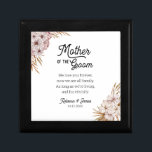 Moeder van de Groom Personalized Message Gift Box Cadeaudoosje<br><div class="desc">Een Moeder van het Groom trouwcadeau met een boho floral design en een modern kalligrafiekontwerp. Pas het bericht, de namen en de datum aan met behulp van de verpersoonlijkingsoptie. Zoekt u iets meer op maat? Neem contact met mij op voor een aangepaste bestelling. ****Voor aangepaste aanvragen heb je mijn hulp...</div>