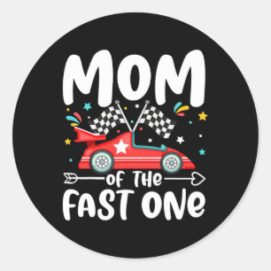 Moeder van de snelle een verjaardag 1e race auto f ronde sticker