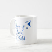 Moeder van het wilde kind in blauw koffiemok (Voorkant links)