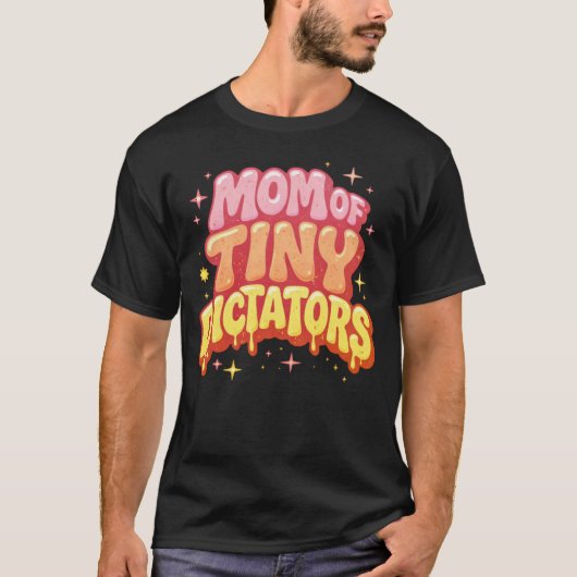 Moeder van kleine dictators - Golvend Y2K Grappig T-shirt (Voorkant)