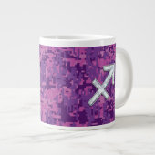 Moeder van Pearl Sagittarius Symbol Fuchsia Camo Grote Koffiekop (Voorkant rechts)