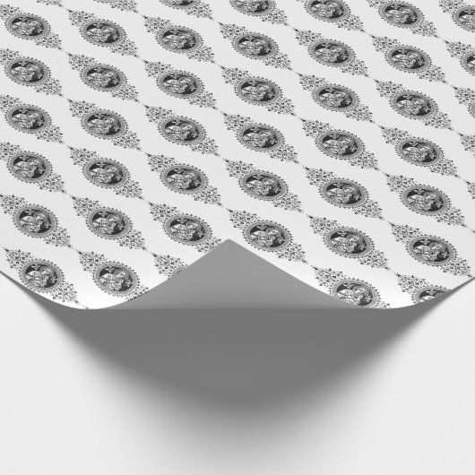 Moeder van Perpetual Help Zwart-wit elegant Cadeaupapier (Hoek)