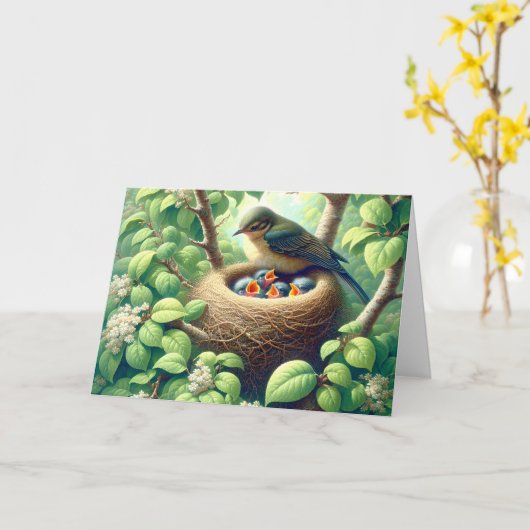 Moeder Vogel met Fledglings In Nest Kaart (Gele Bloem)