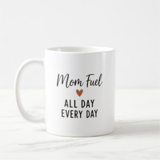Moederbrandstof de hele dag elke dag Grappige typo Koffiemok