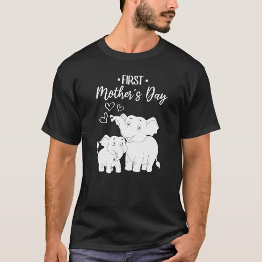 Moederdag Elephant Moeder First Moederdag T-shirt (Voorkant)
