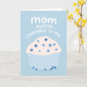 Moederdag Grappige Cute Blauwebesmuﬃn Kaart (Gele Bloem)