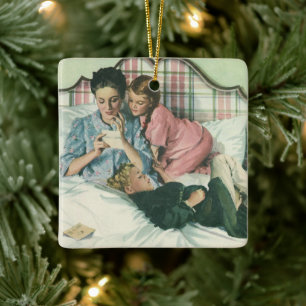 moederdag, kinderen die kaarten lezen in bed keramisch ornament