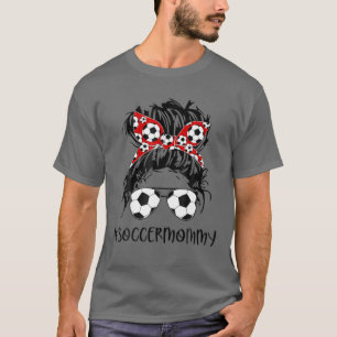 Moederdag over mammie Voetbal met voetzoekers T-shirt
