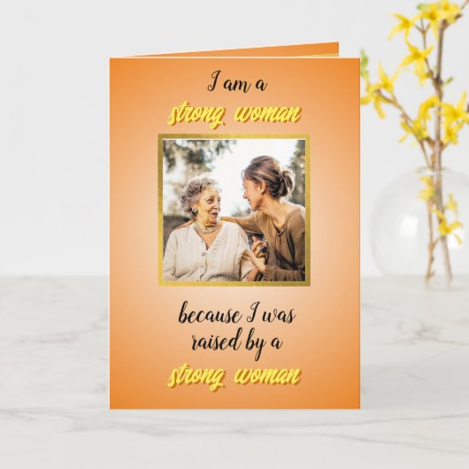 Moederdag van dochter van volwassenen naar moeder kaart (Gele Bloem)