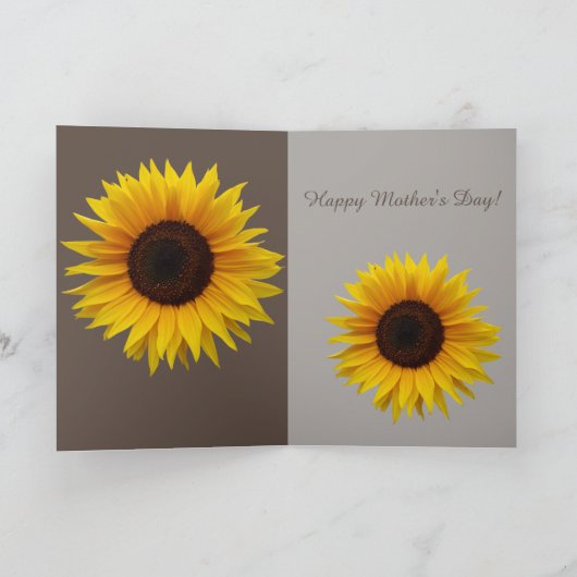 Moederdag zonnebloem en aangepaste tekst kaart (Binnen)