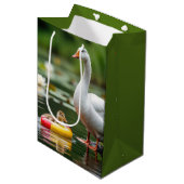 Moedergans met Baby Gosling Medium Cadeauzakje (Voorkant Gekanteld)