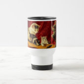 Moederkat en Kittens spelen met gitaar Reisbeker (Center)