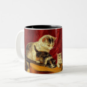 Moederkat en Kittens spelen met gitaar Tweekleurige Koffiemok