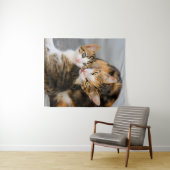 Moederkat houdt van Cute Baby Kitten Animal Pet Fo Wandkleed (In Situ (horizontaal))