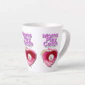 Moeders spelen vangst latte mok (Rechterhoek)