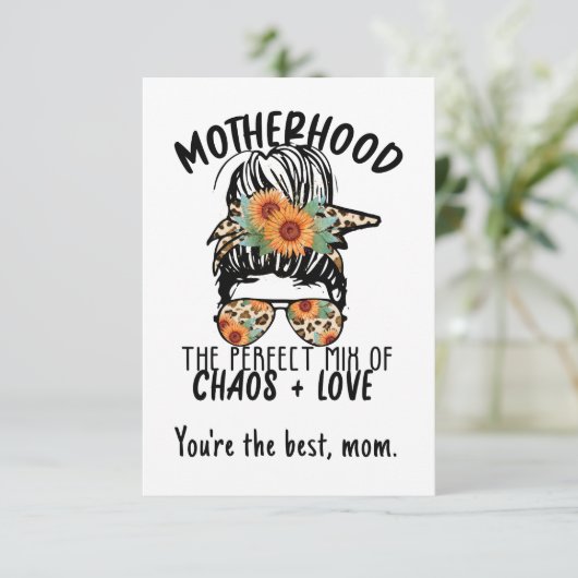 Moederschap Chaos en Love Bedankkaart (Staand voorkant)