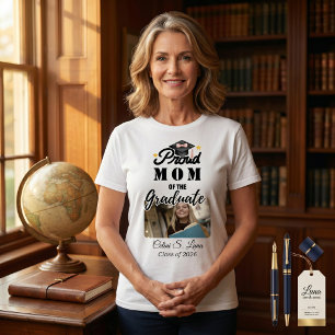Moedige Varsity Zwart & Wit Trots Moeder Afgestude T-shirt