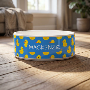 Moeie Gele Eend Op Blauwe Patroon Gepersonaliseerd Voerbakje