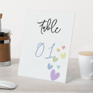 Moeie & Kleurrijke Hartjes Baby Shower Tafel Numme Reclamebord Met Voetstuk