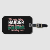 Moeilijker dan van een soldaat te houden - Militai Bagagelabel (Voorkant (horizontaal))