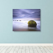 Moeraki Boulders Sunrise Seascape Canvas Afdruk (Insitu (Houten vloer))