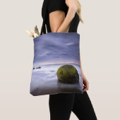 Moeraki Boulders Sunrise Seascape Tote Bag (Dichtbij)