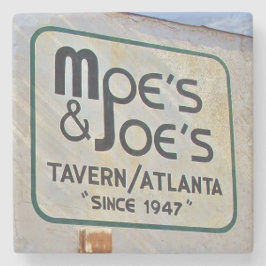 Moe's & Joe's Atlanta, Moe's & Joe's Stenen Onderzetter