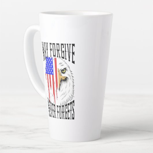 Moge vergeven, vergeet nooit Eagle Latte Mok (Linkerhoek)