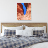 Mojave Canyon – Verticale woestijnlucht Canvas Afdruk (Insitu (Slaapkamer))
