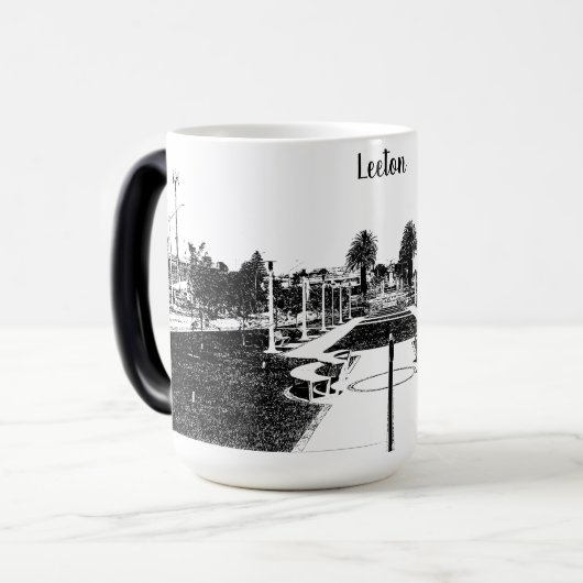 Mok (Voorkant links)