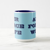 Mok Air Force Wife (Midden)