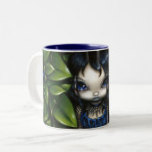 mok "Belladonna's Gift" (Voorkant links)