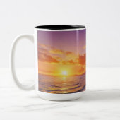 Mok bij tropische zonsondergang | Levendige Palm T (Links)