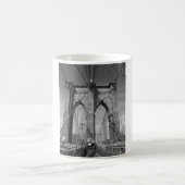 Mok Brooklyn Bridge (Center)