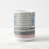 Mok Buckingham Palace (Center)