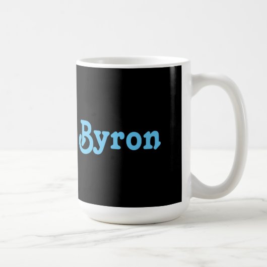 Mok Byron (Rechts)